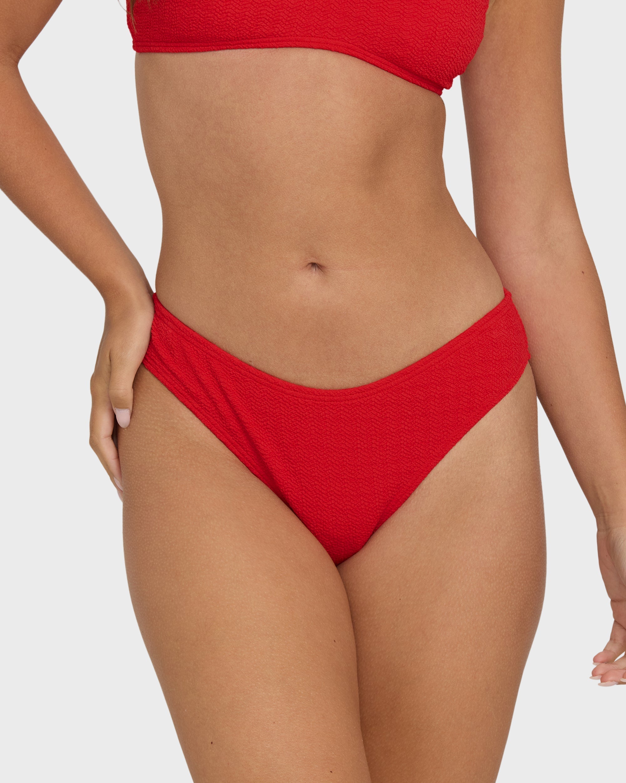 Rising Tide Bondi Medium Bikini Bottoms - Fiesta Red