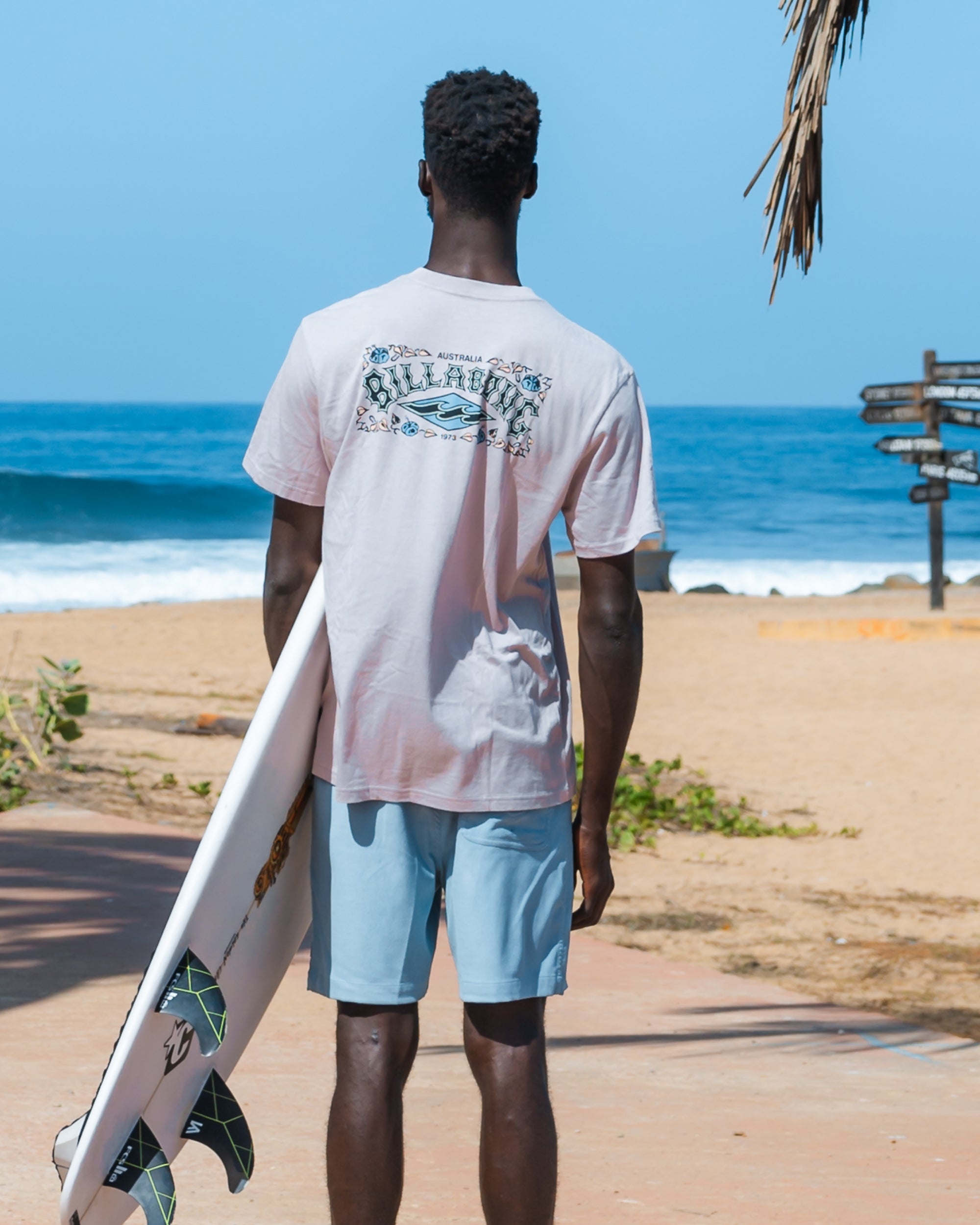 Heritage Arch Premium Short Sleeve T-Shirt - Dusty Purple